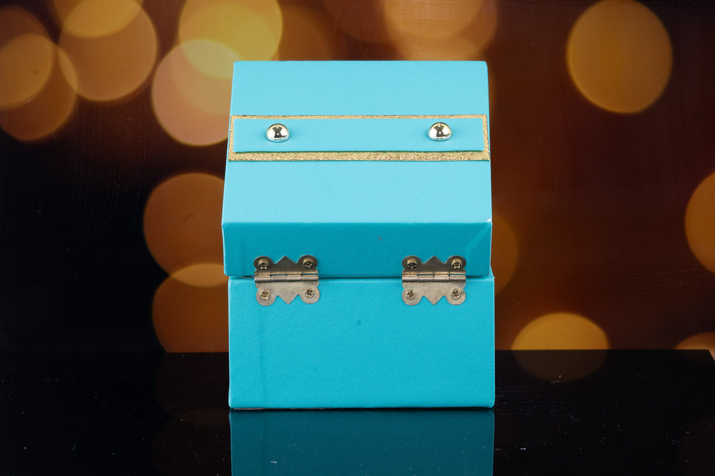 Sea green mini trunk