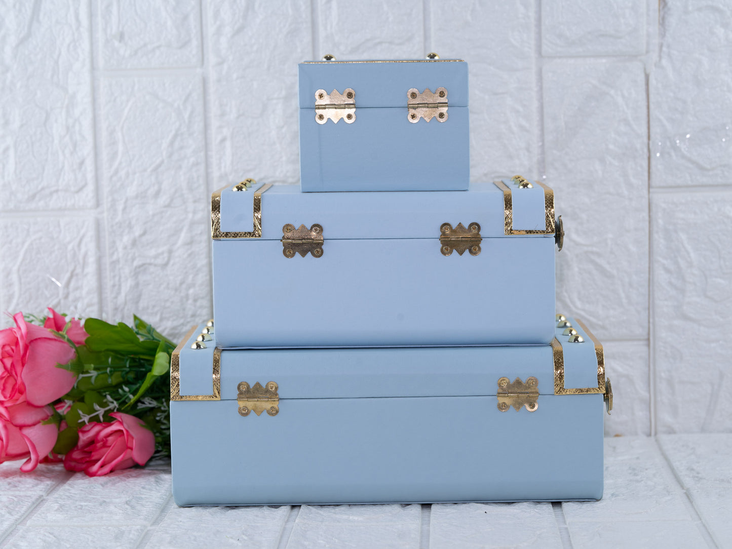 Leatherite sky blue trunk combo