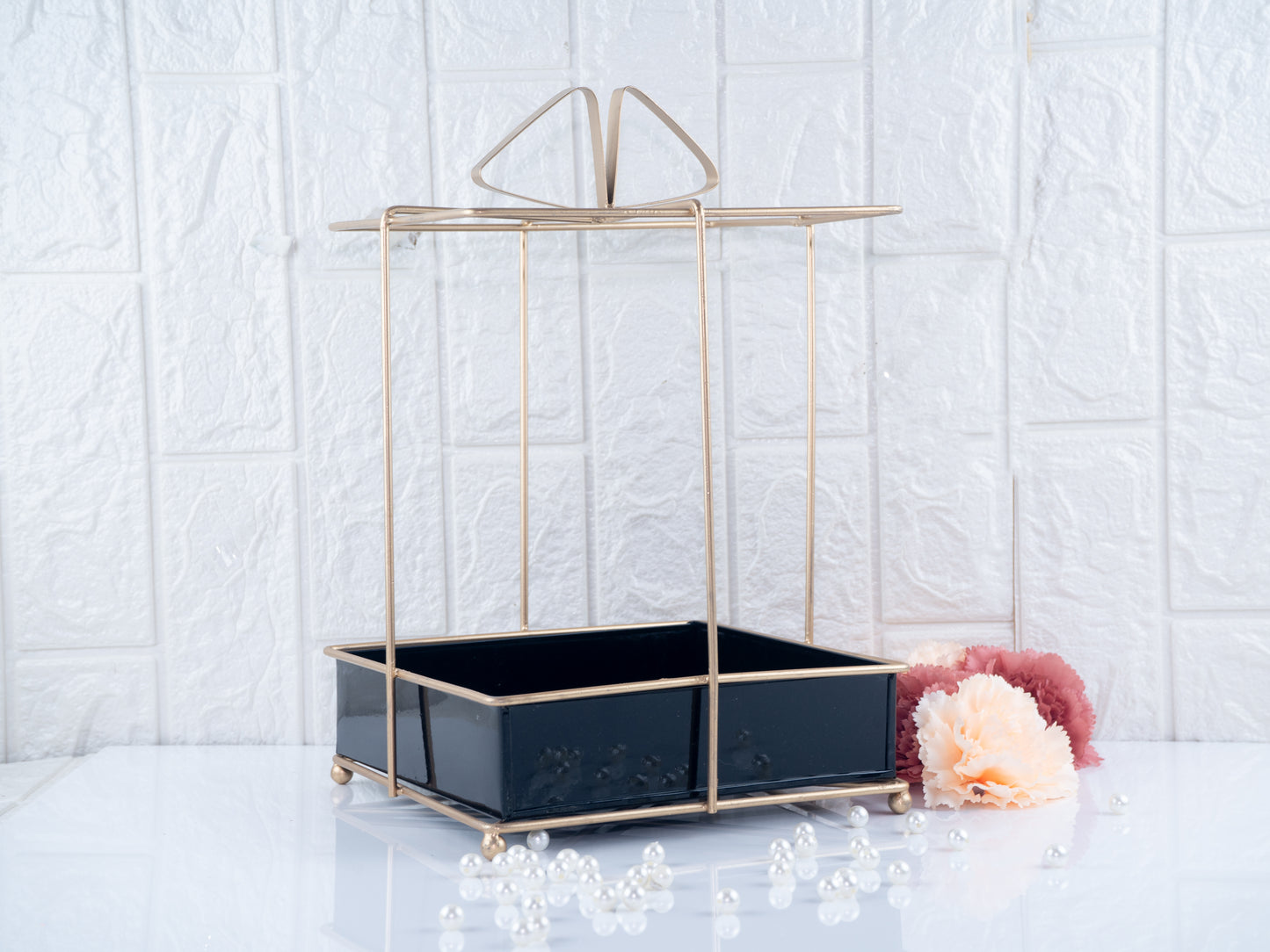 Cage hamper with black tray