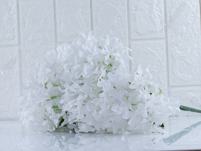 White mini flower filler