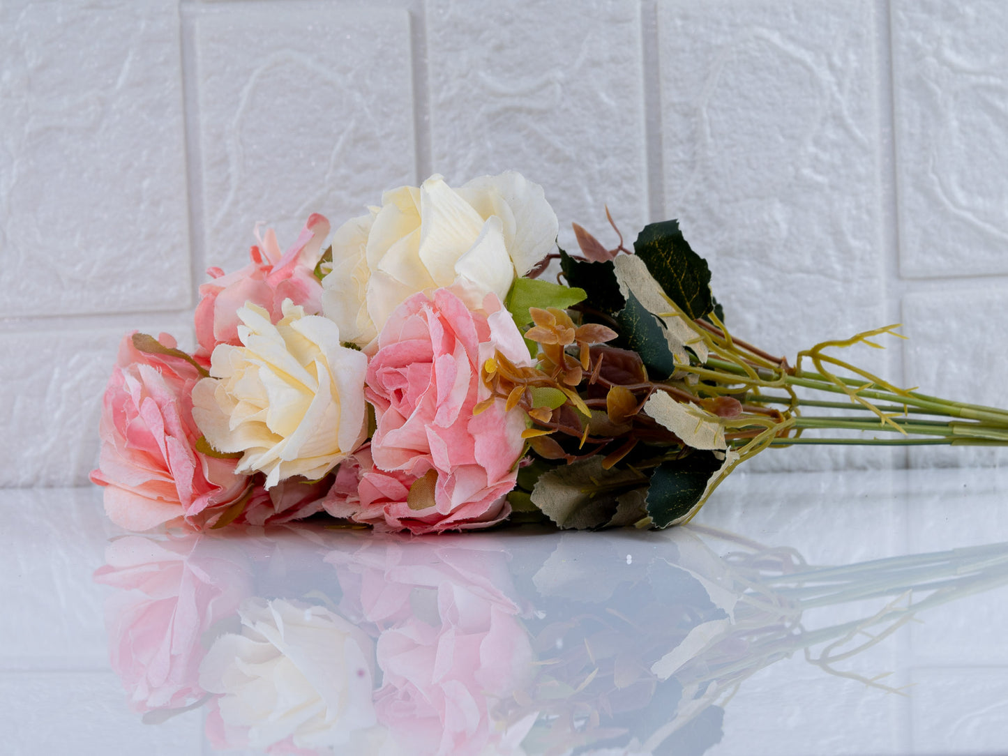 Dual pink cream rose bunch