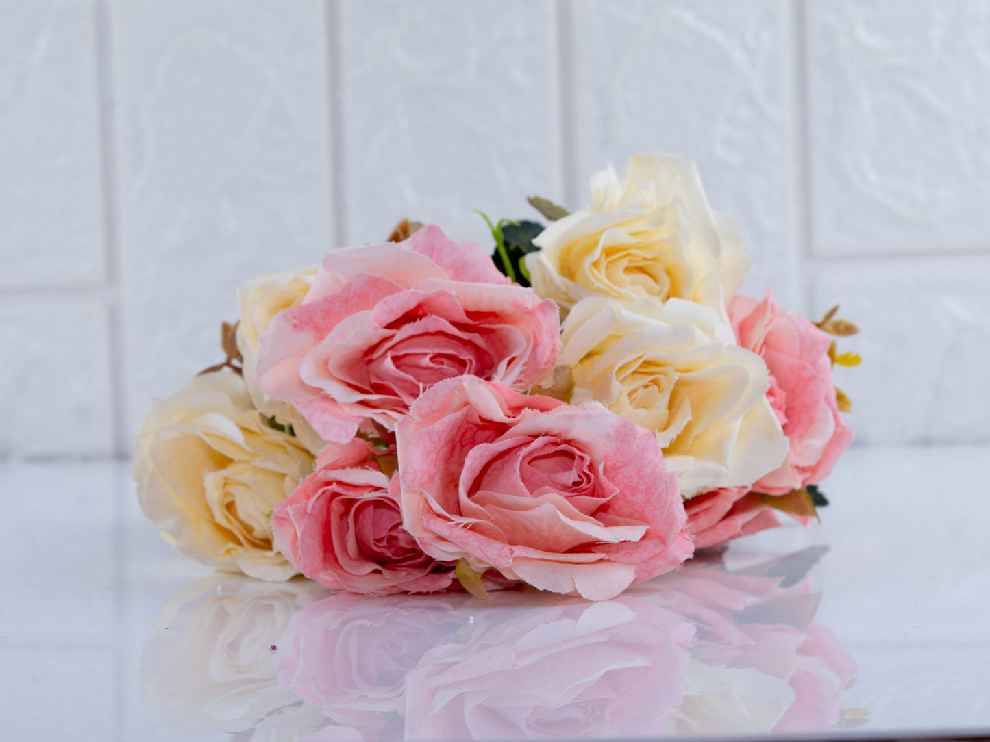 Dual pink cream rose bunch