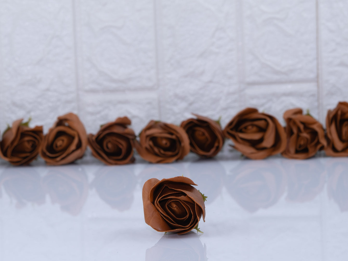 Scented rose chocolate brown