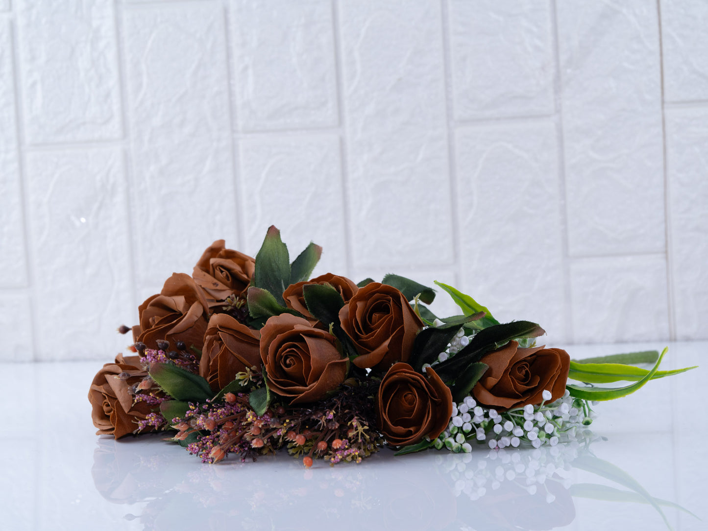 Scented rose chocolate brown