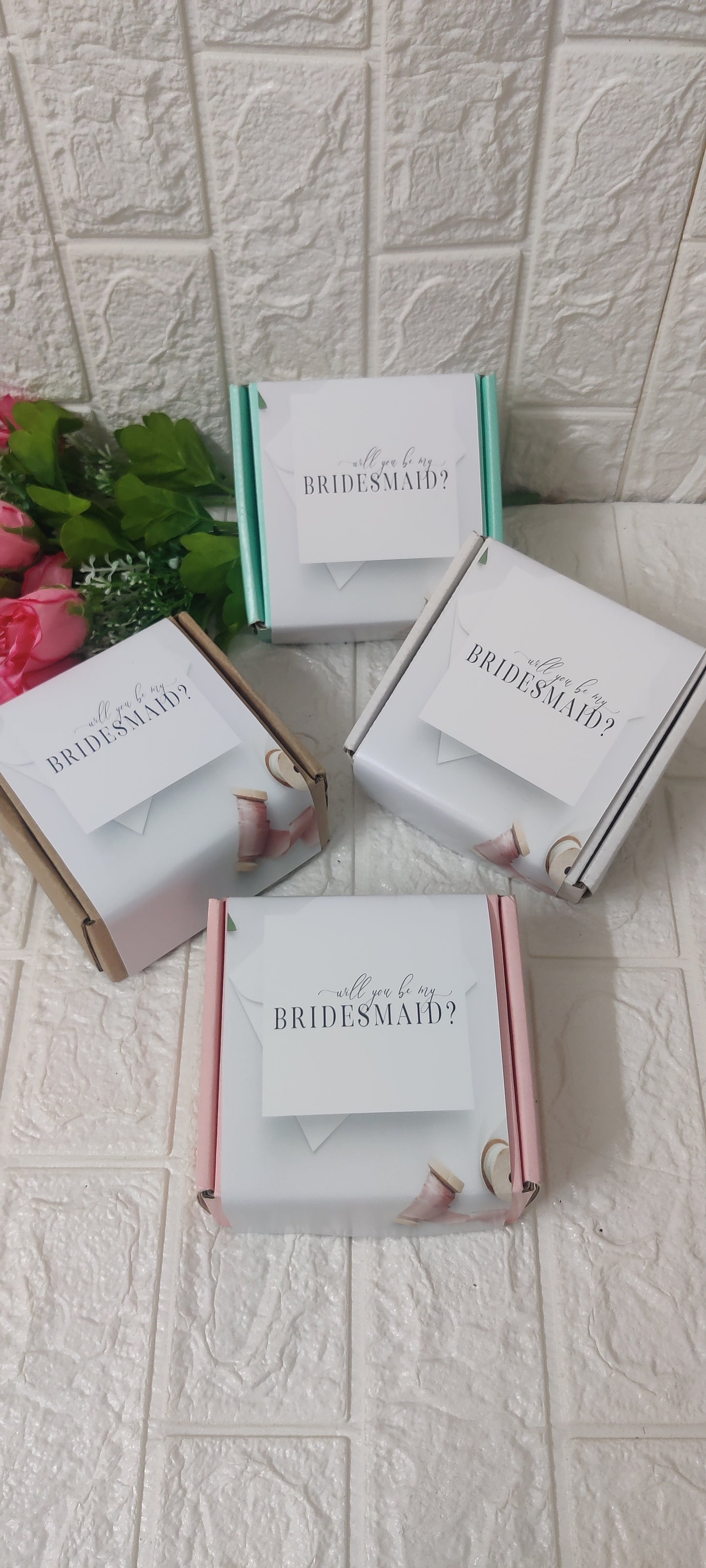 Bridesmaid corrugated boxes (pack of 4)