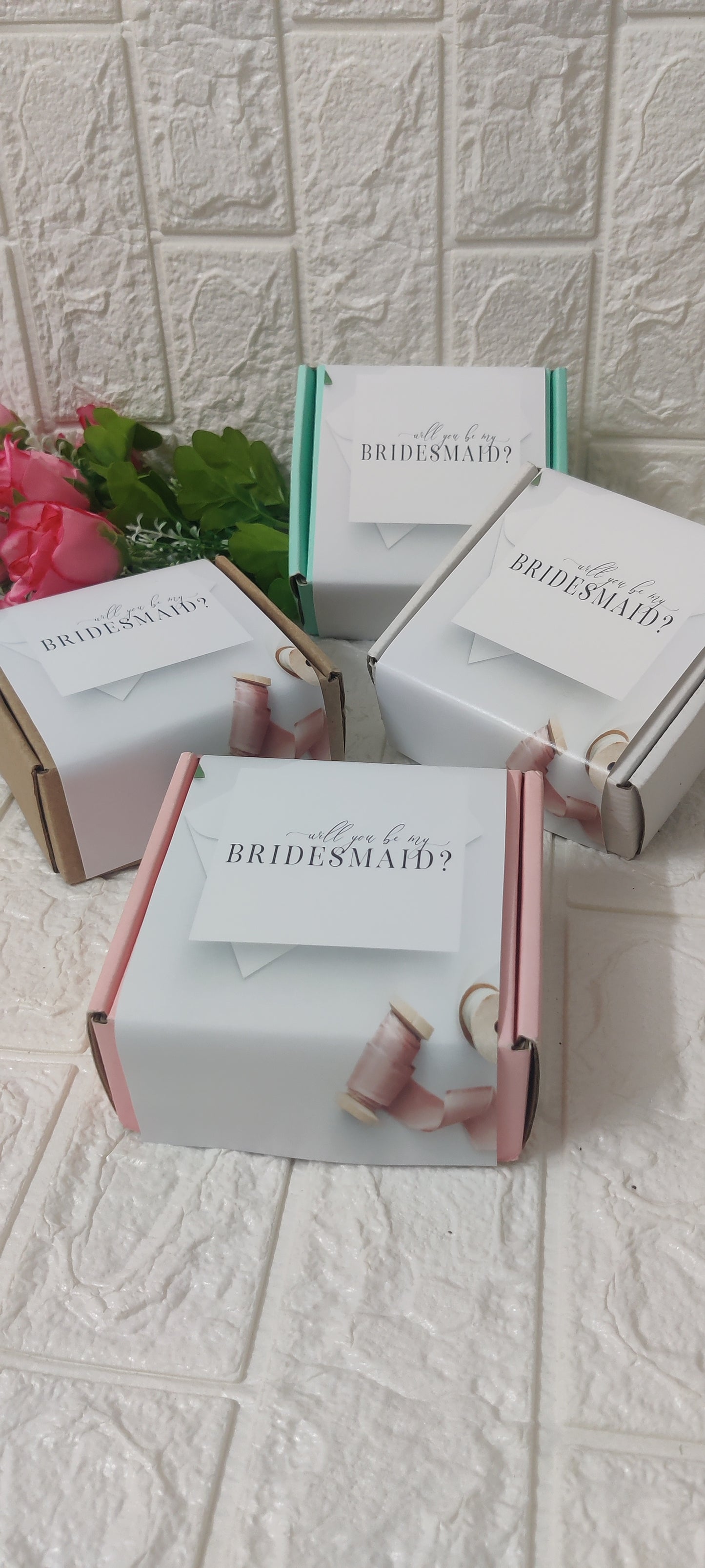 Bridesmaid corrugated boxes (pack of 4)