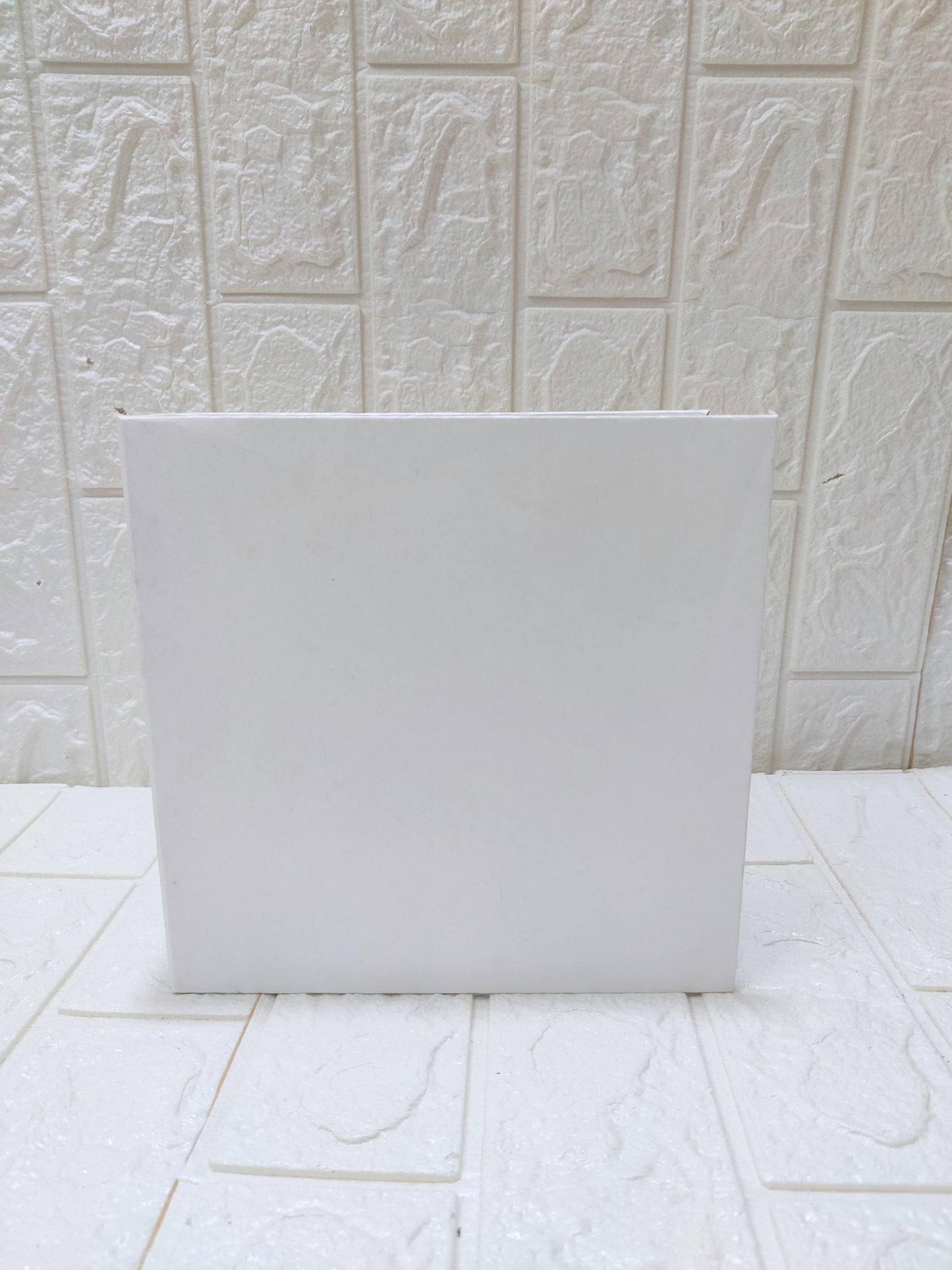 Raw Album 6" White